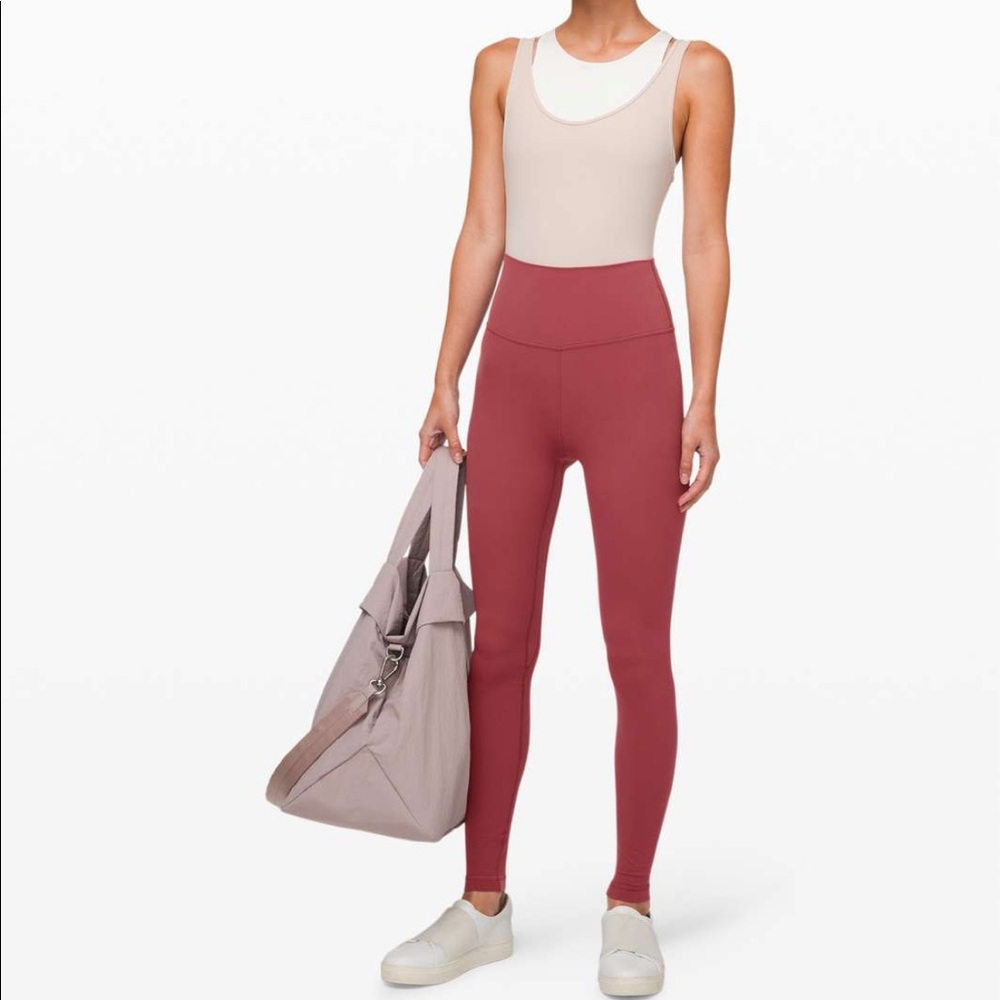 Lululemon // Align 25” Chianti